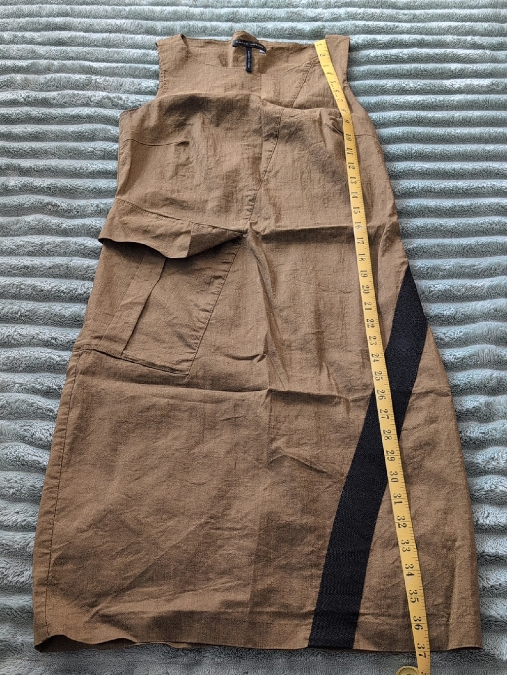 EUC Sarah Pacini Mustard Shift Dress with Black Accent - Picture 7 of 7